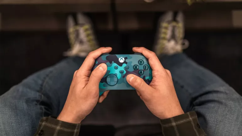 This is what the new colorful Xbox controller for its camouflage range looks like: first images and price. So is the new and colorful Xbox controller for its camouflage range: first images and price
